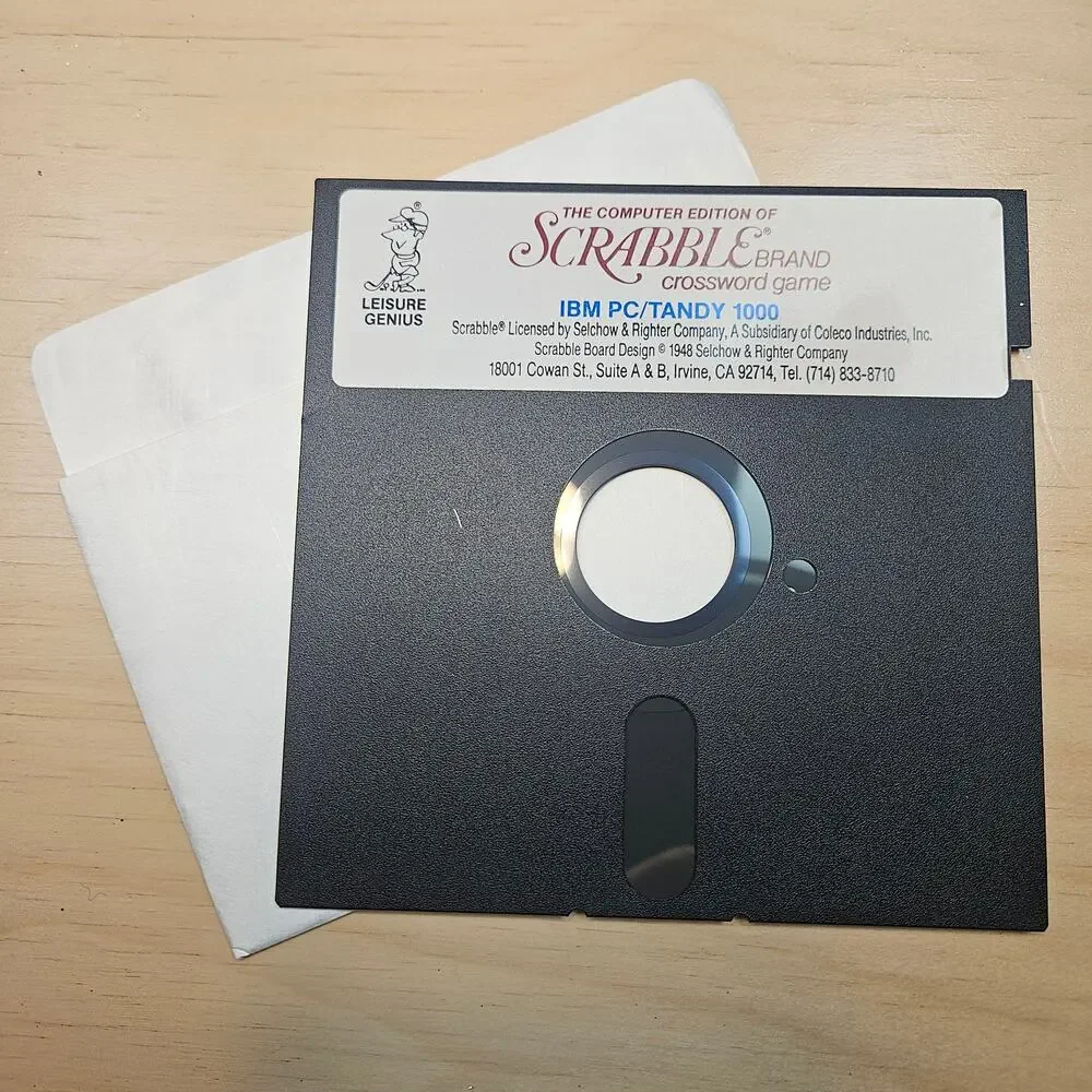 5.25 Floppy Disk Computer Edition of Scrabble Crossword Game IBM PC Tandy 1000